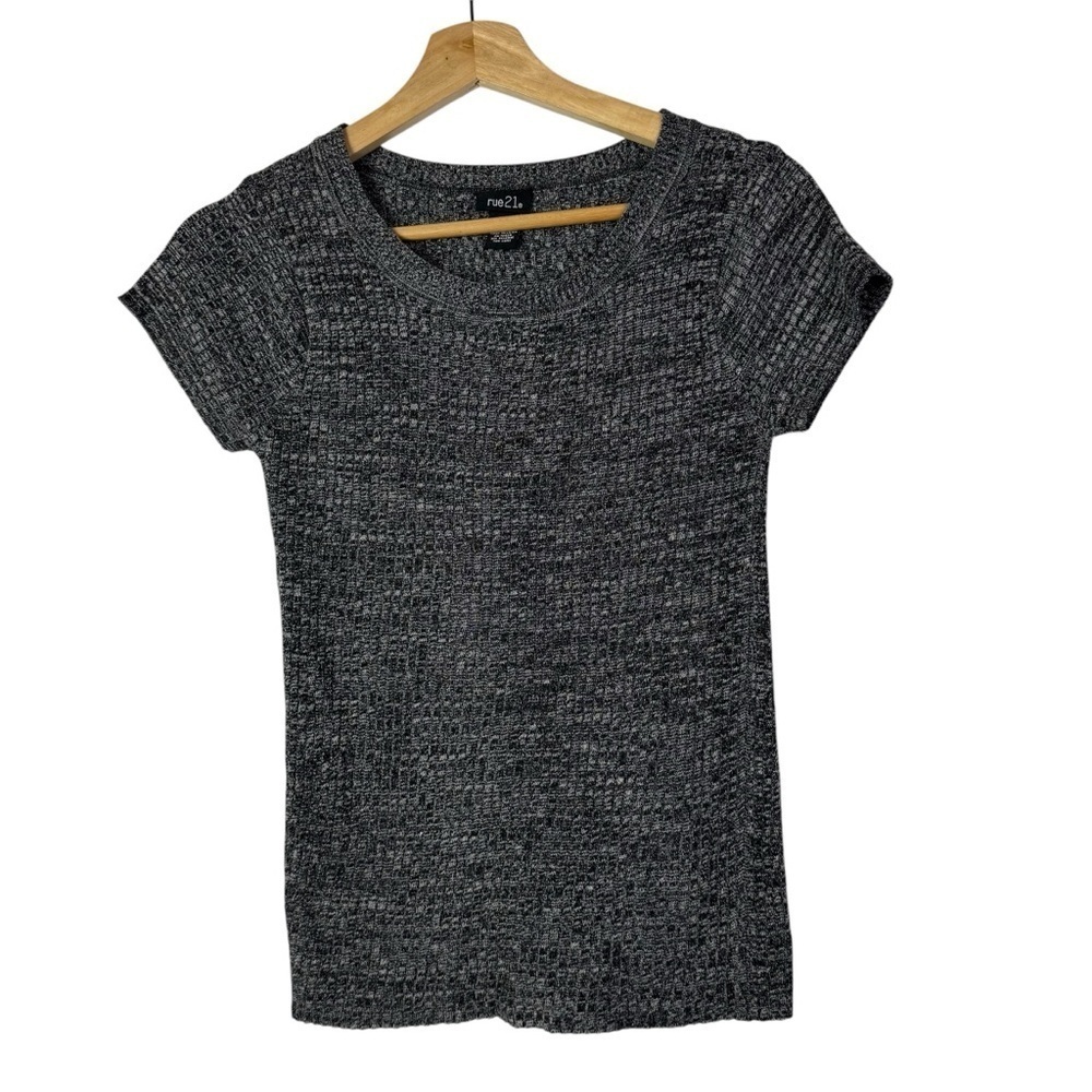 Rue 21 Heather Black Crewneck Ribbed Fitted Short Sleeve T-Shirt M